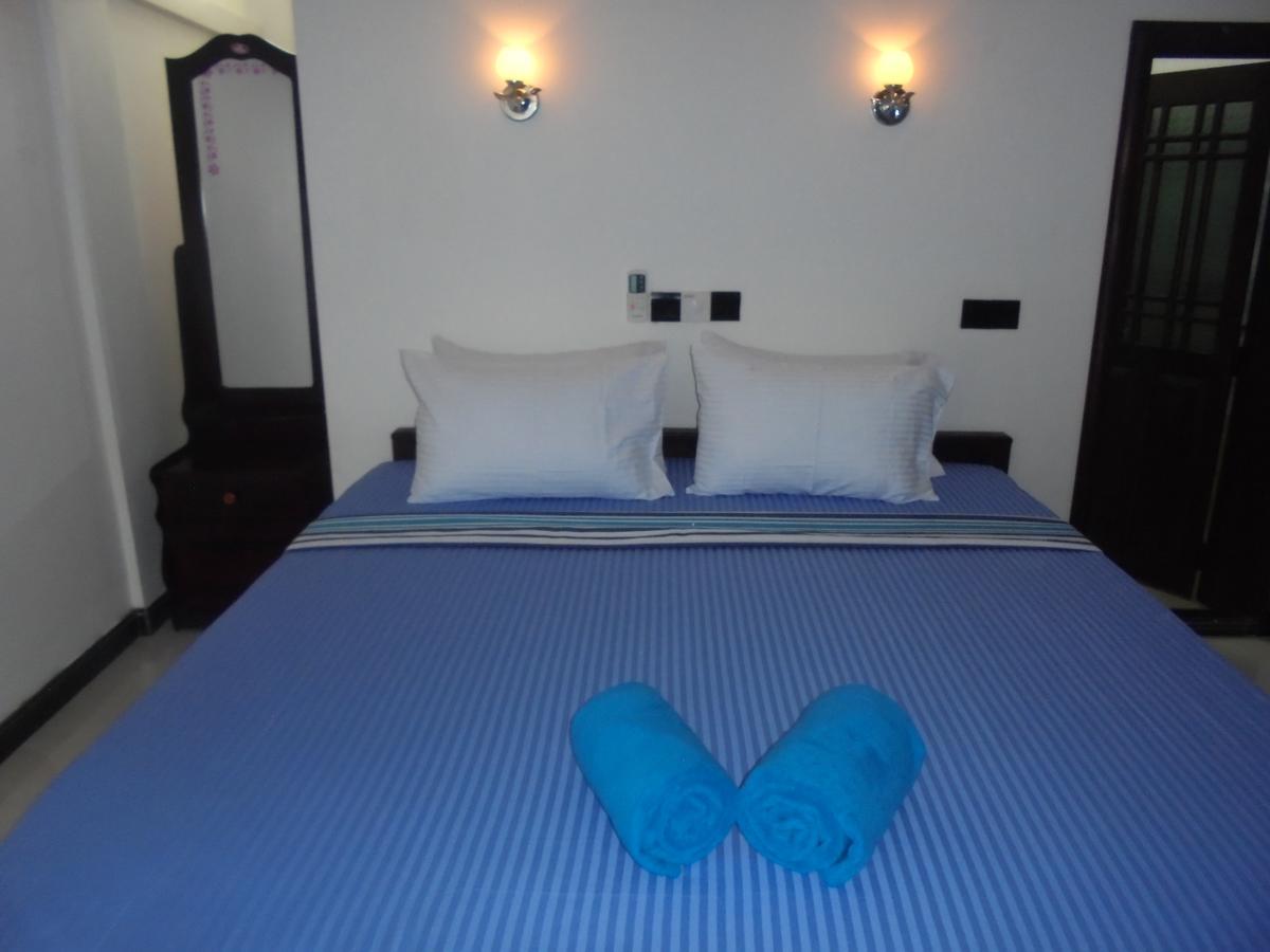 Surf Bay Resort Arugam Bay Buitenkant foto