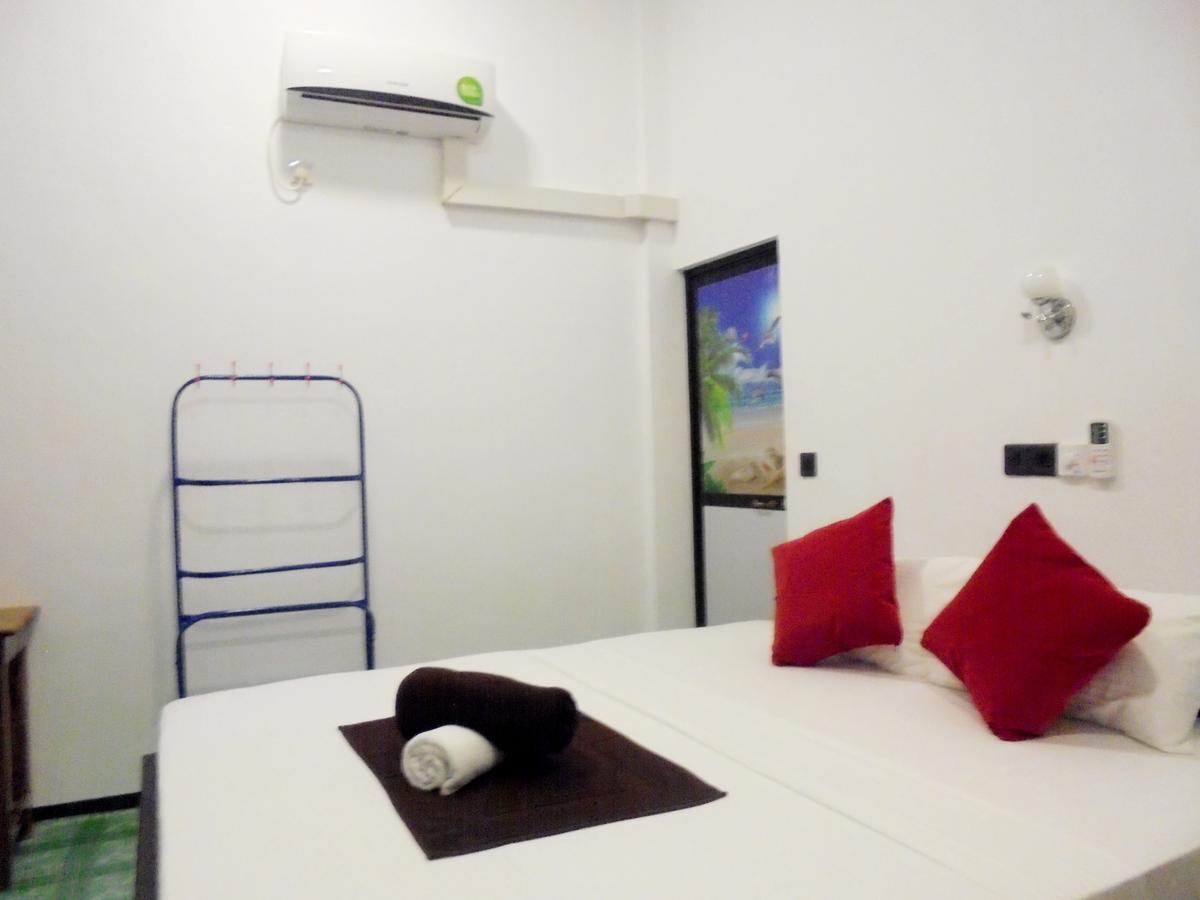 Surf Bay Resort Arugam Bay Buitenkant foto